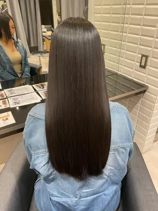 ロング unique RINNEのヘアスタイル