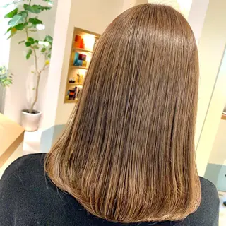 セミロング ふわっとレイヤー☆ 菅原 千鶴のヘアスタイル