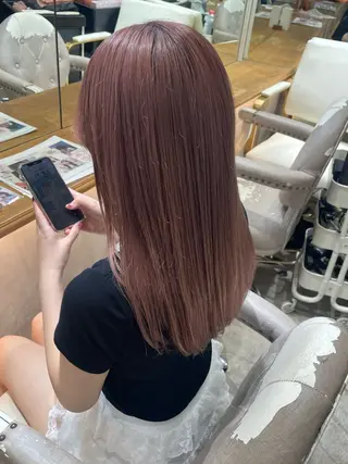 カラー 太田 海萌のヘアスタイル