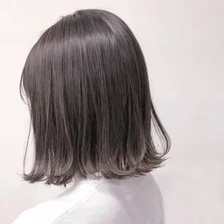 ミディアム カラー tocca所属・毎月通える価格♪ 杉本真基のヘアスタイル