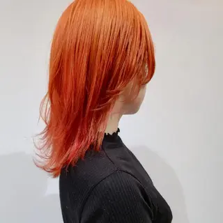 セミロング カラー ill副店長 立和田純也のヘアスタイル