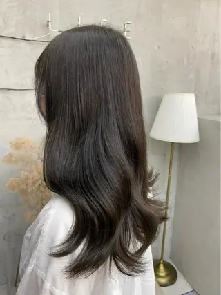 セミロング カラー 韓国風カラー🤎 𝒄𝒉𝒊𝒌𝒂のヘアスタイル