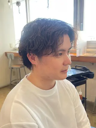 パーマ メンズ RIN／韓国ヘア レイヤーカットのヘアスタイル