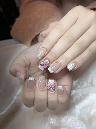 ネイル VIVIAN リサのネイルデザイン