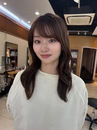 ミディアム カラー 🌈透明感カラー/レ イヤー/Nana🌈のヘアスタイル