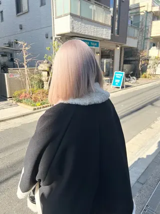 ショート 艶髪レイヤー/ ハイトーンKeitaのヘアスタイル