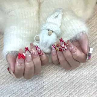 ネイル Sympa 𝓜iwako🐰ᩚのネイルデザイン