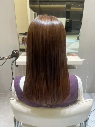 ロング k-two 関 七海のヘアスタイル