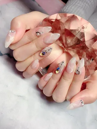 ネイル NailSalonMooN所属・Nail Salon MooNのネイルデザイン