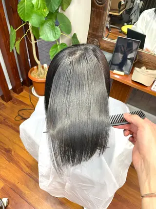 ミディアム ✨美髪矯正&ショート の小林✨のヘアスタイル