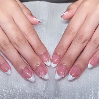 ネイル yu ri 🌹のネイルデザイン