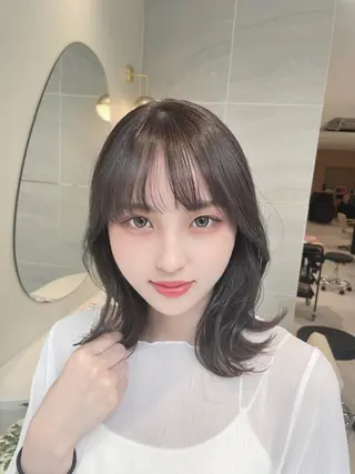 ミディアム ブリーチなし/透明感 カラー🕊️坂入上総のヘアスタイル