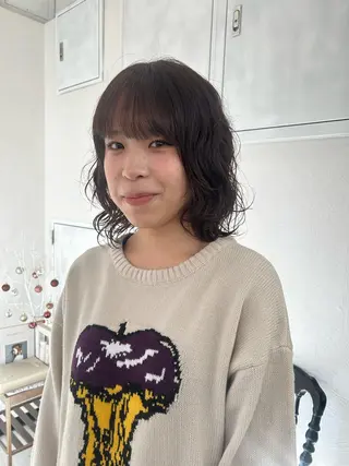 パーマ Yui. レイヤー／パーマのヘアスタイル