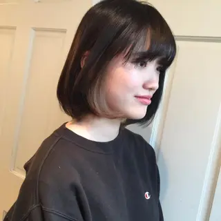 ミディアム カラー ホワイト&レイヤーカ ットエクステ長畠俊輔のヘアスタイル