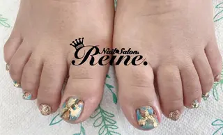 ネイル Nailsalon Reine所属・玉栄 伶奈のネイルデザイン