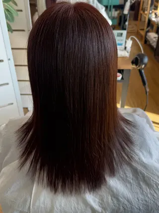 セミロング k. akiraのヘアスタイル