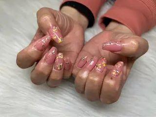 ネイル PEEKABOO京橋 EYE&NAILのマツエク・マツパデザイン