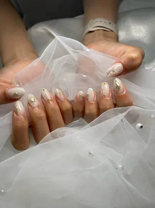 ネイル Fumi ポップ/ナチュラルのネイルデザイン