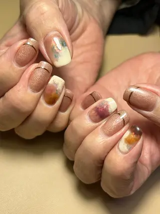 ネイル 大崎 奈々のネイルデザイン