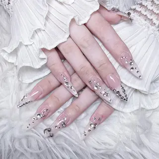 ネイル 🩵Yun nail Salon 🩵のネイルデザイン