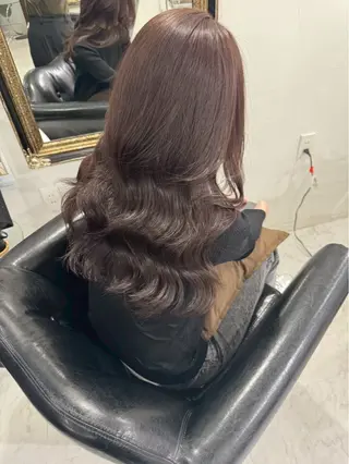ロング 市川 陽菜のヘアスタイル