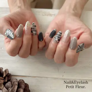 ネイル Petit Fleur所属・青柳 亜梨奈のマツエク・マツパデザイン