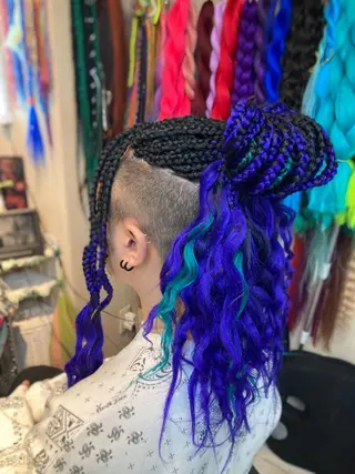 ミディアム scamp所属・井島 翠のヘアスタイル