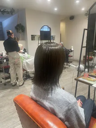 ミディアム 南場 智美のヘアスタイル