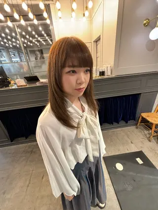 セミロング SHOTA ハイライト/パーマのヘアスタイル