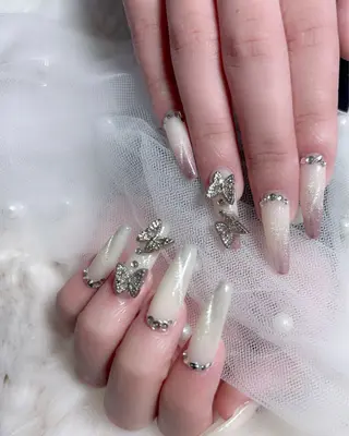 ネイル ToliyDeliy akemiのネイルデザイン