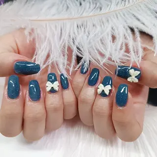 ネイル YUYI.nail salon所属・Mi Naのネイルデザイン