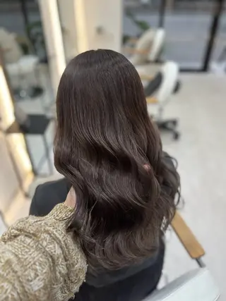 ロング カラー Zina aimiのヘアスタイル