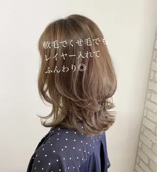 ミディアム 山本 茉希のヘアスタイル