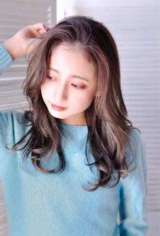 ミディアム ✨原宿ハイトーン ブリーチ職人菊池のヘアスタイル