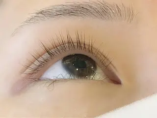 マツエク・マツパ nuna池袋 mokaのマツエク・マツパデザイン