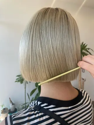 ミディアム aoi ♡グレージュ ・ベージュカラーのヘアスタイル