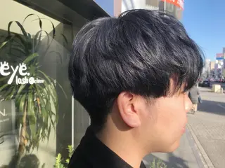 ショート カラー メンズ 井坂 卓真のヘアスタイル