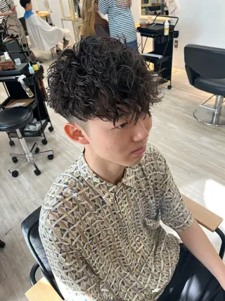 ショート パーマ メンズ Utata literie所属・嵯峨 大地/パーマ/ ハード系/特殊系のヘアスタイル