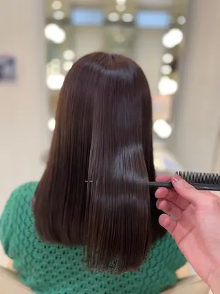 セミロング salowin suite 柏所属・髪質改善特化 専門美容師オクダ♂のヘアスタイル