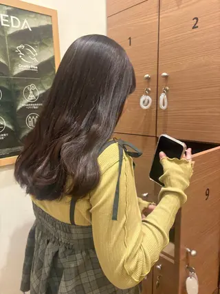 socie aveda所属・Moe🫧 ショート🩶のヘアスタイル