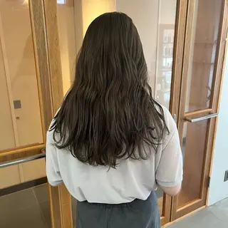 ロング 安藤 琢真のヘアスタイル