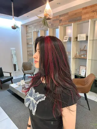 ロング カラー 楚 光のヘアスタイル
