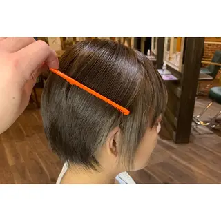ショート カラー Hair design D.(ヘアデザインディードット)所属・河村 健太のヘアスタイル