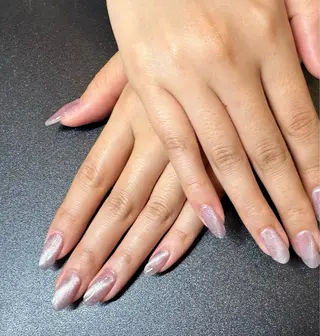 ネイル L'OM OSAKA所属・⭐️Chiharu ⭐️のネイルデザイン