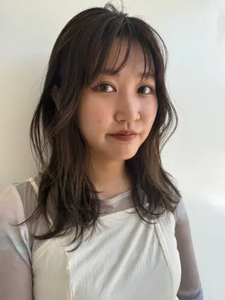 ミディアム 🌈透明感カラー アヤナ🎨のヘアスタイル