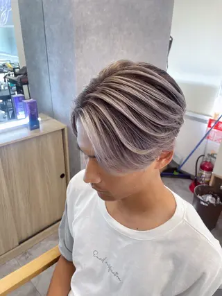 カラー パーマ メンズ 𝑲𝒊𝒏𝒈 𝑴𝒂𝒚𝒖🌺のヘアスタイル