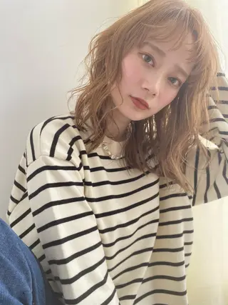 セミロング AVANCE.西宮北口所属・白髪ぼかし/髪質改善 梅原響輝のヘアスタイル