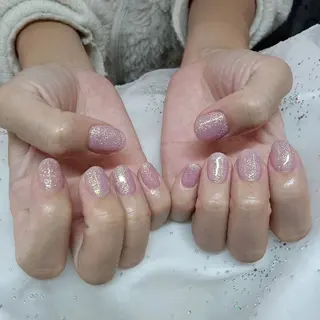 ネイル 金井 奈々のネイルデザイン