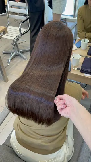ロング ✨髪質改善✨美髪 矯正🫧小泉のヘアスタイル