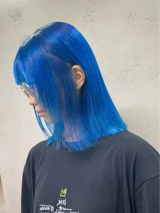 ミディアム カラー ブルーカラー 🌈SOUTOMEのヘアスタイル